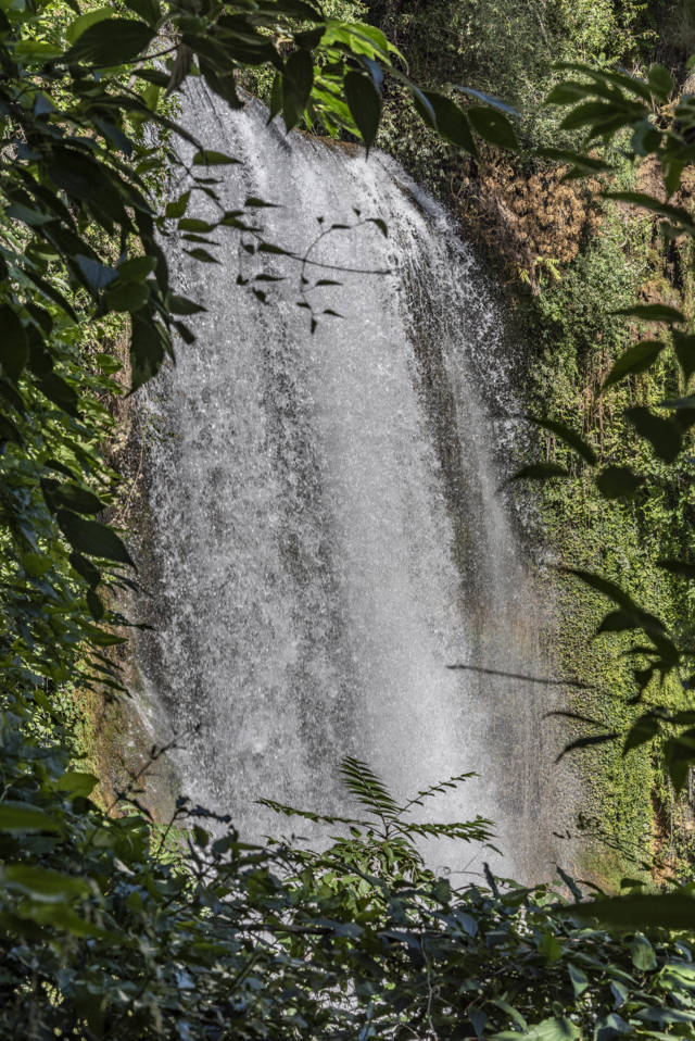 Zaragoza - Nuévalos 14 - monasterio de Piedra - cascada La Caprichosa.jpg